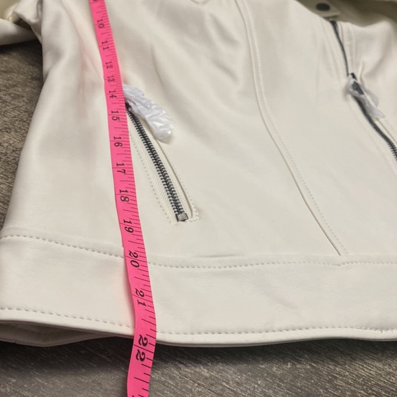 Guess leather Milky white AAmina Pu jacket - Picture 14 of 16